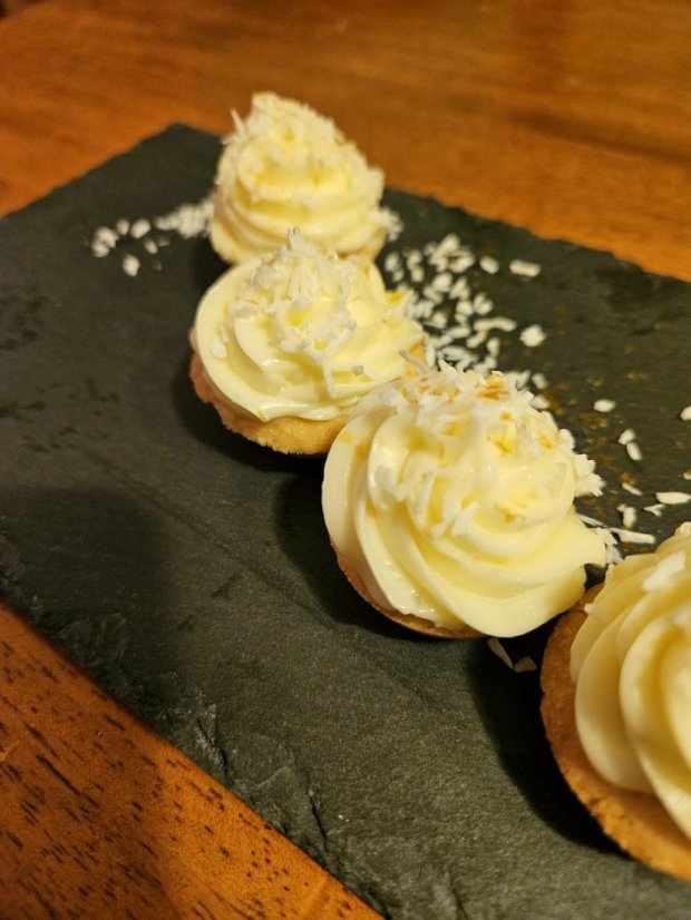 Linecké krémové košíčky Rafaello dream 1000g